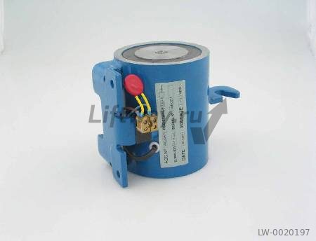 (ЗАМЕНЕНО НА M06897) Электромагнит тормоза на лебедку 140VAT (110В)