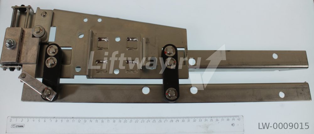 Отводка дверей кабины ПРАВАЯ тип K8 (M2TK8) для Thyssen Evolution и Milenium