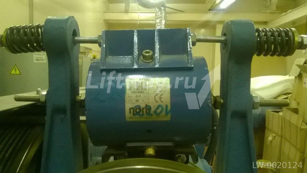 Тормоз электромагнитный тип N115D 205В DC для лебедки Orona O-170