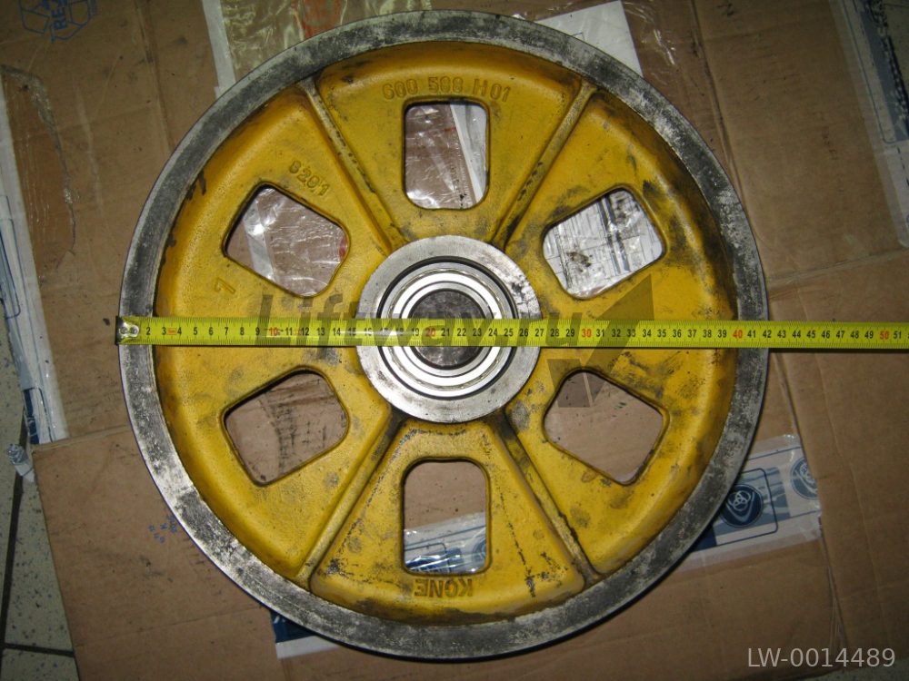 (ДУБЛЬ M07930) Отводной блок лифта Kone 410x6x8