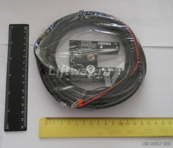 Датчик Lichtschranke/CEDES Art-Nr 103989 Anschl DC 24 V (тип LK/LN)