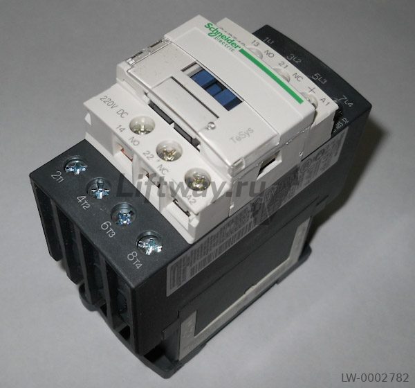 КОНТАКТОР 4 ПОЛ. AC1 40A 220VDC
