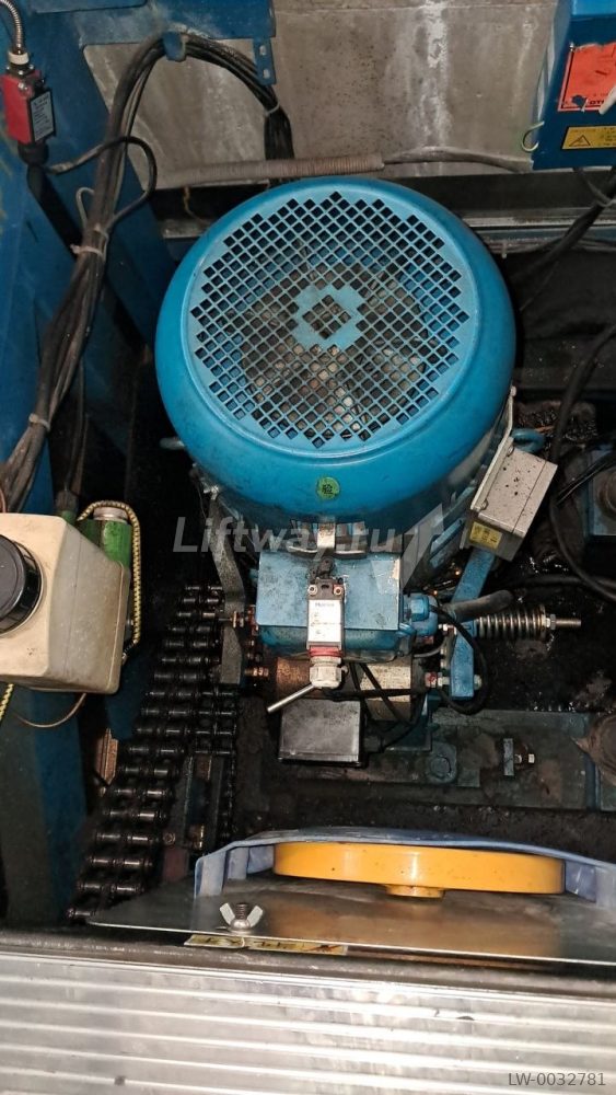 Лебедка EM-W1 мотор 11кВт 380В 50Гц  эскалатор Xizi Otis