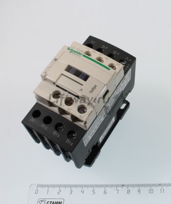 КОНТАКТОР 4 ПОЛ. AC1 40A 110V