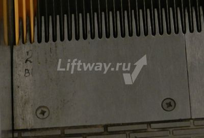 ДУБЛЬ M06396 Гребенка траволатора Sanyo, алюминиевая, левая, 22 зуба