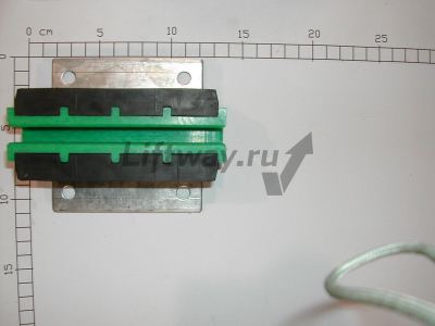 (СНЯТ С ПРОИЗВОДСТВА) Башмак направ Коне L130мм T9мм (корпус, резин буф, вкладыш) заменен на M10407